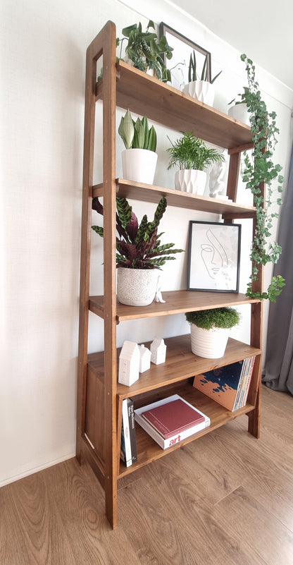 Wooden Free Standing Mid-Century Modern Wall Unit with Shelves and Storage Space COLOUR FURNITURE 